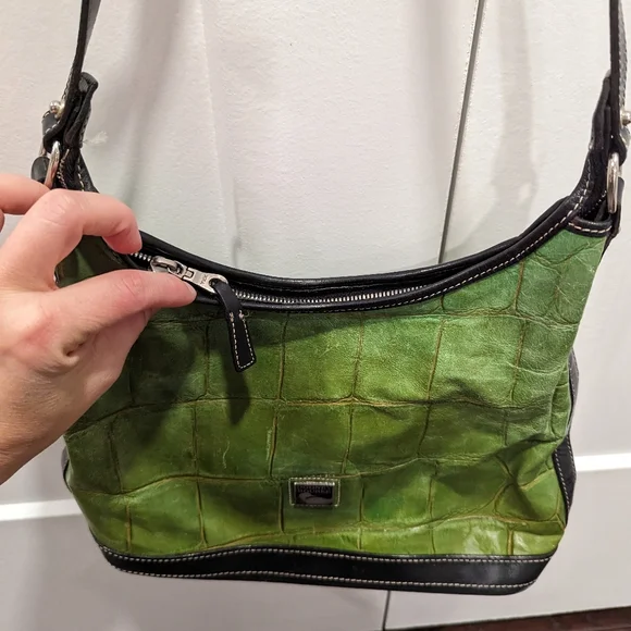 Vintage DOONEY and BOURKE green reptile print leather bag